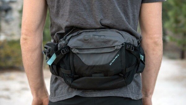 evoc hydration hip pack