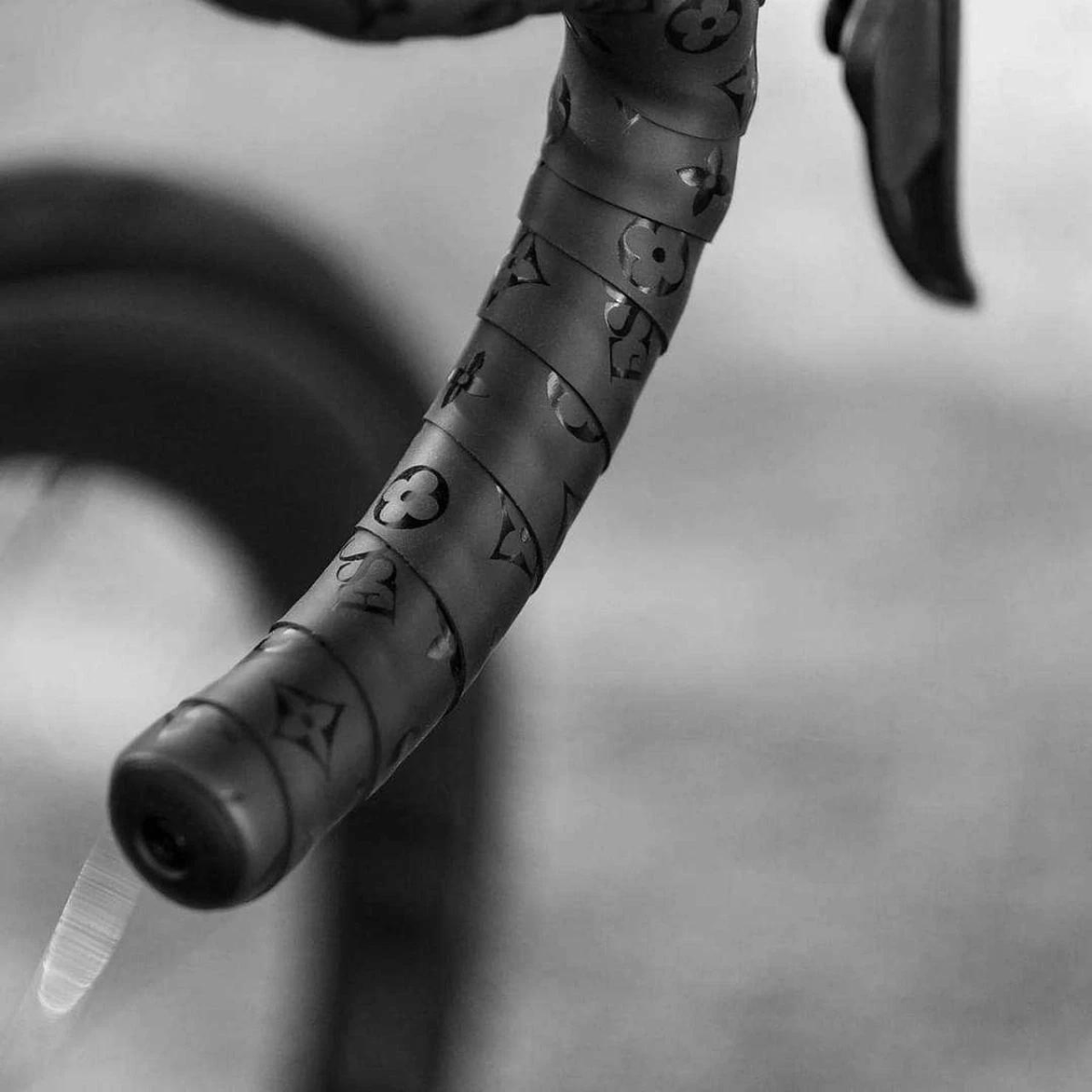 BURGH : BC-LV : Stealth endurance handlebar tape – Cyclistspot